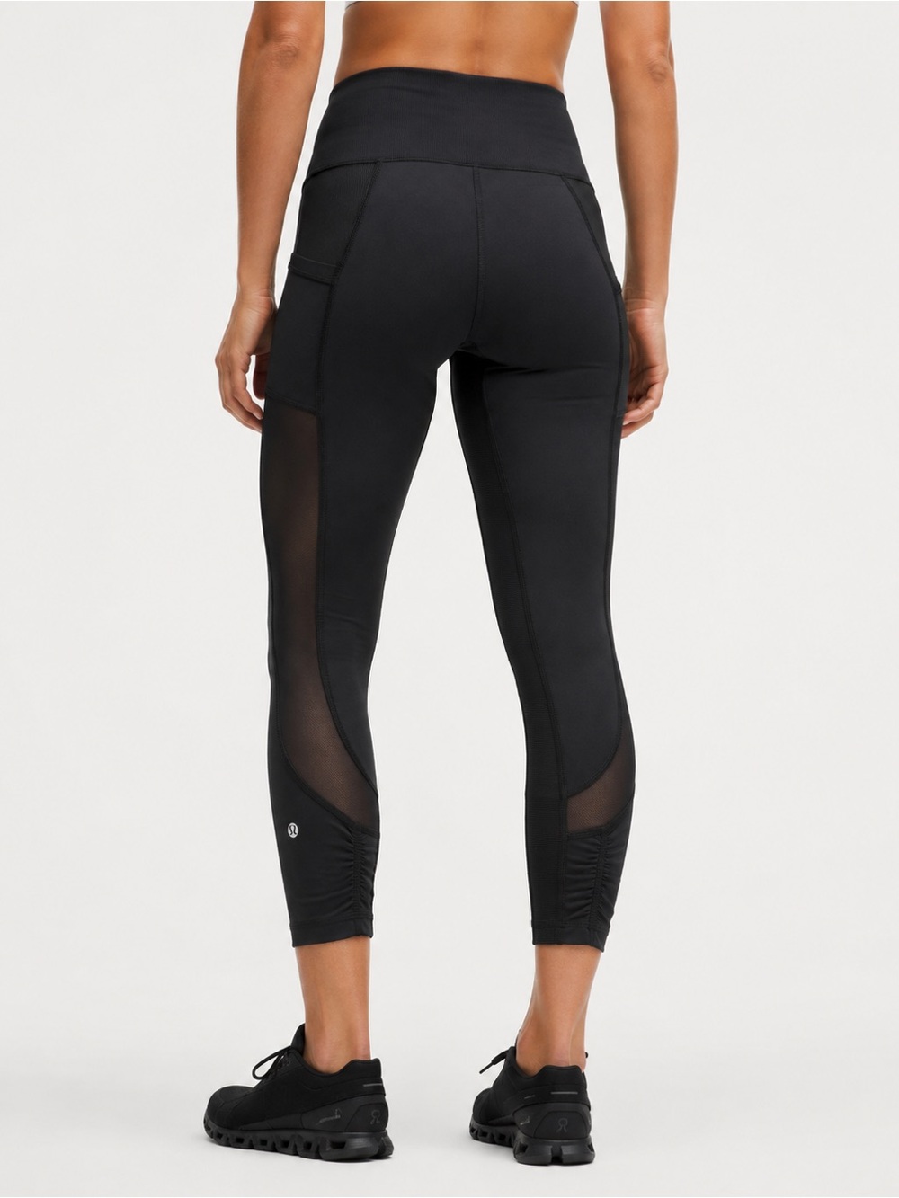 FINAL SALE Lululemon Mesh Detail Pocket Leggings Black
